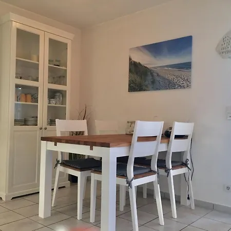 Achtern Diek Haus 12d 1 Zingst